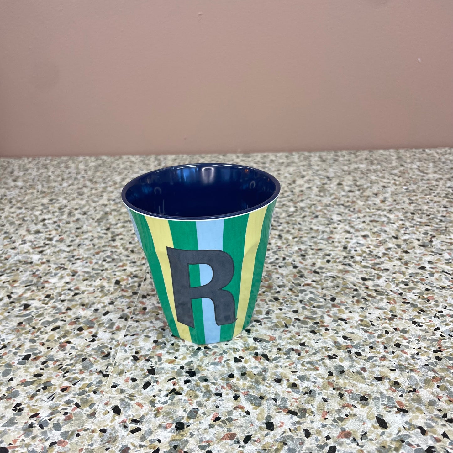 Gobelet alphabet rayé 🦋(bleu)