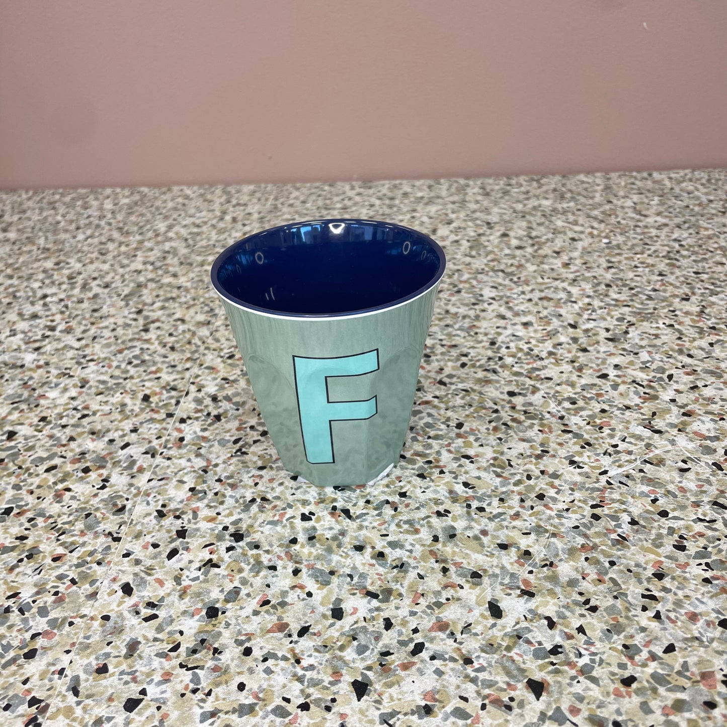 Gobelet alphabet 🦋(bleu)